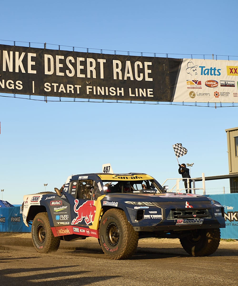 Toby Price at the 2022 Finke Desert Race (5)