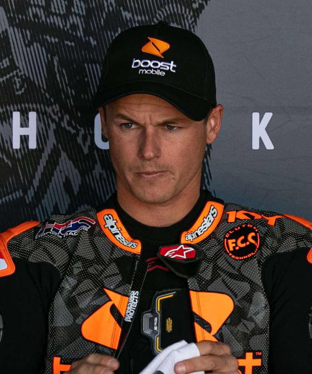 Portrait of Thriller Motorsports rider Josh Hook