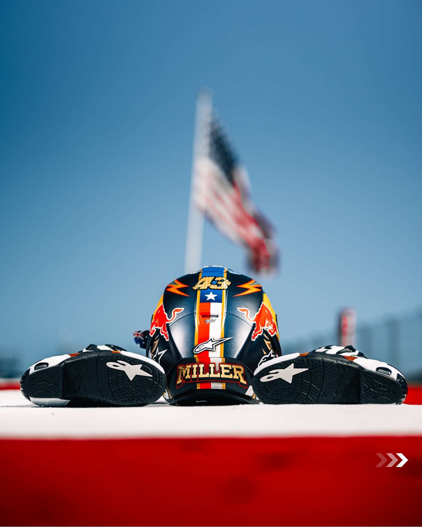 Jack Miller’s Lone Star State capsule helmet, gloves and boots (3 of 5)
